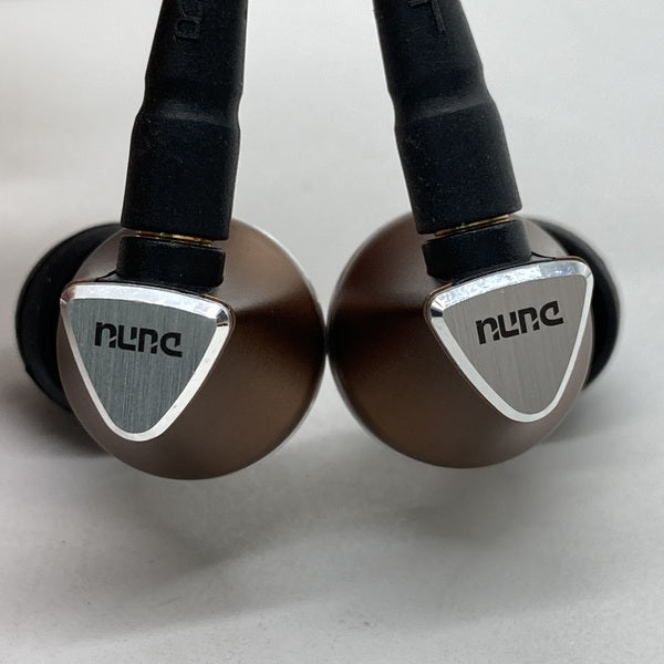 【中古】TITAN 6 ブラウン【秋葉原】