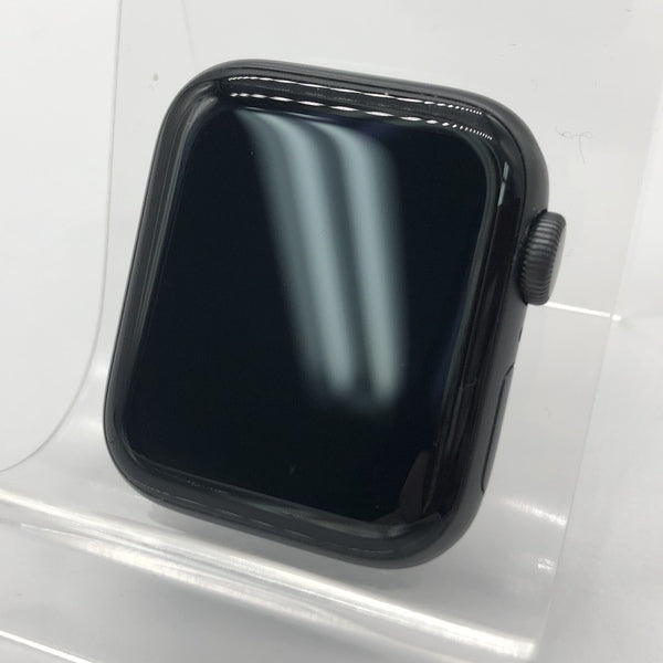 Apple 【中古】Apple Watch SE （40mm GPS）アルミニウム