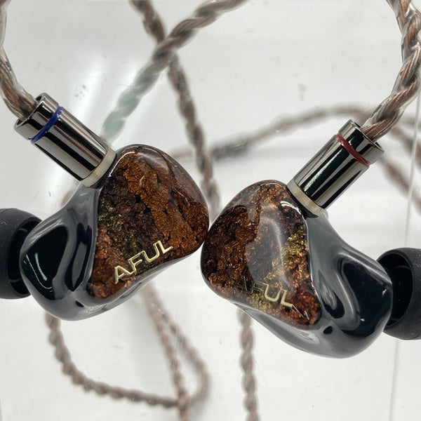 AFUL performer 8 3.5mmプラグ 有線イヤホン AFUL PERFORMER 8 レビュー | ダイナミックドライバー搭載で