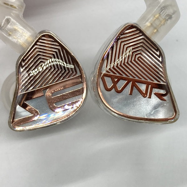 【中古】WAN'ER S.G STUDIO EDITION WHITE【日本橋】