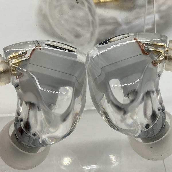 【中古】ACTIVO Q1 【IRV-ACTIVO-Q1】【秋葉原】