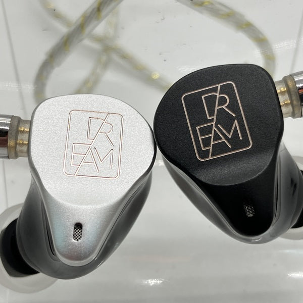 【中古】EM10【秋葉原】