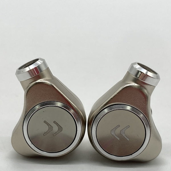 Artio 【中古】CR-V1【秋葉原】 – e☆イヤホン