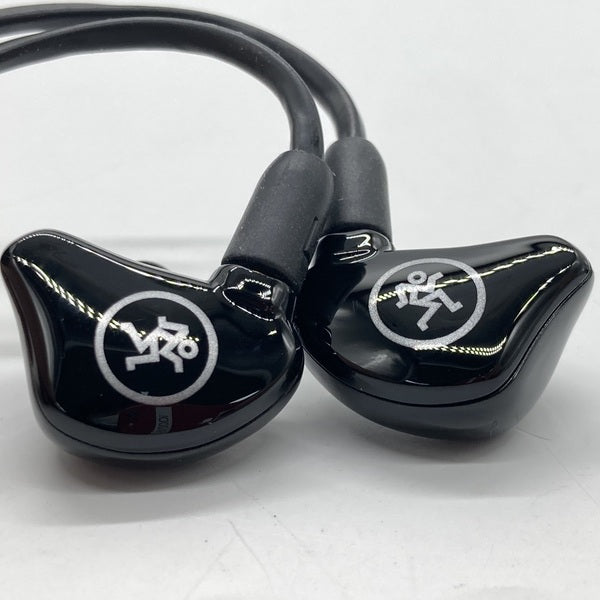 Mackie MP-220 新品未使用品 Mackie MP-220 新品未使用品