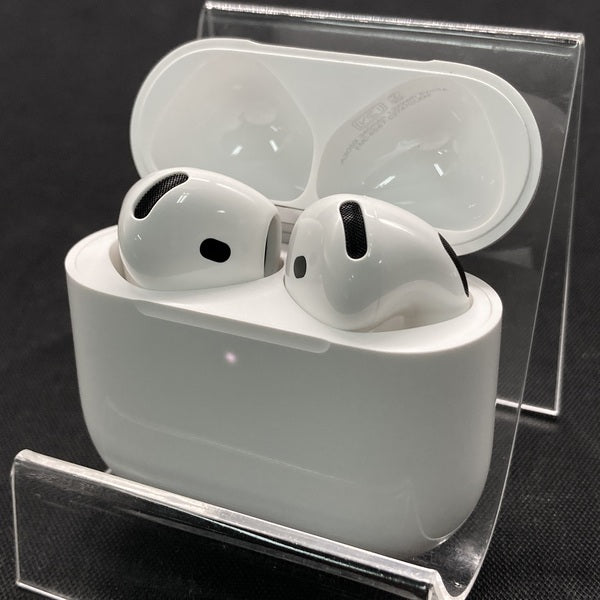 【中古】AirPods 4 MXP93J/A(アクティブノイズキャンセリング搭載)【秋葉原】