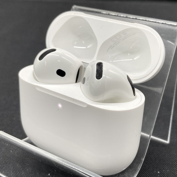 【中古】AirPods 4 MXP93J/A(アクティブノイズキャンセリング搭載)【秋葉原】