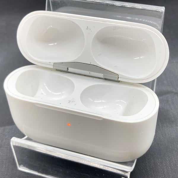 Apple AirPods Pro 本体・充電ケース・箱付き Apple 【中古】AirPods Pro 充電ケース【日本橋】 – e☆イヤホン