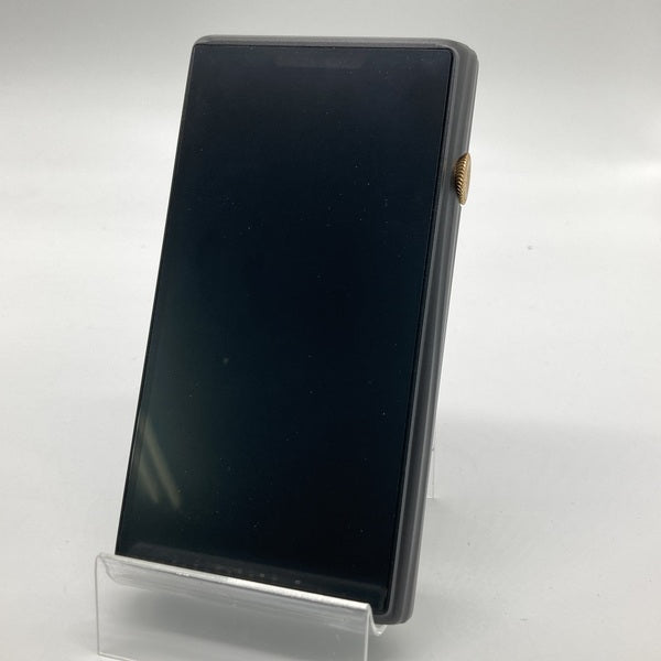 【中古】M9 Plus【秋葉原】