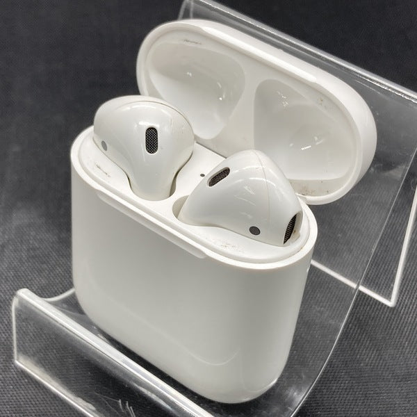 【中古】AirPods with Charging Case MV7N2J/A【名古屋】