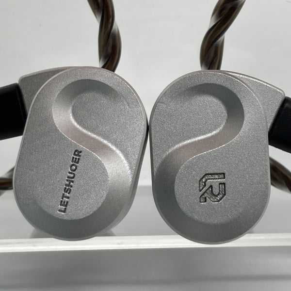 【中古】S08 Silver【日本橋】