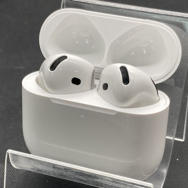 【中古】AirPods 4 MXP93J/A(アクティブノイズキャンセリング搭載)【秋葉原】