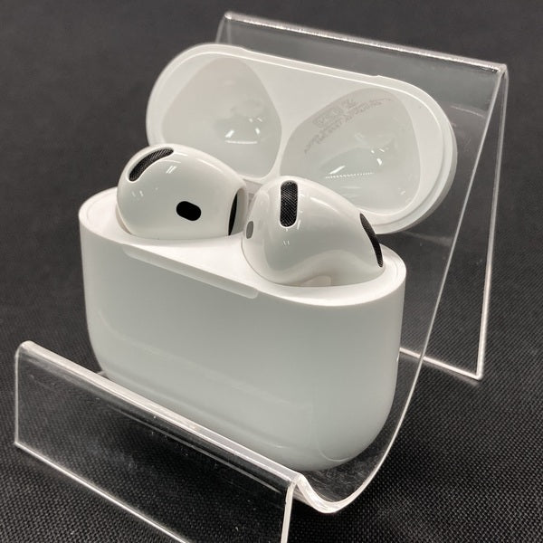 【中古】AirPods 4 MXP93J/A(アクティブノイズキャンセリング搭載)【秋葉原】