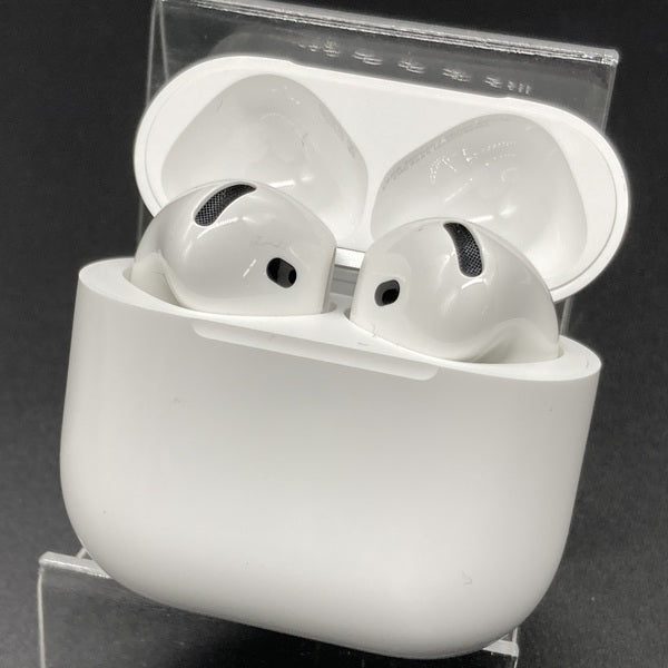 【中古】AirPods 4 MXP63J/A【秋葉原】
