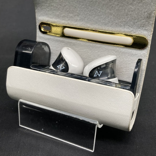 AVIOT 【中古】TE-J1 White【TE-J1-WH】【日本橋】 – e☆イヤホン