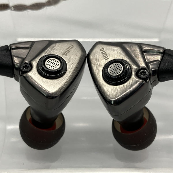 【中古】TITAN S グレー【日本橋】