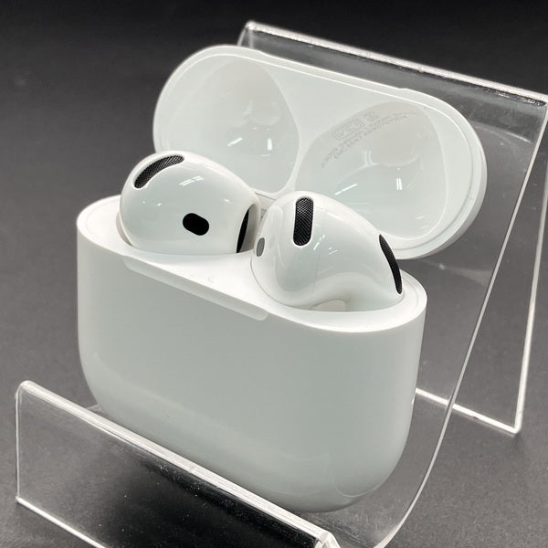 【中古】AirPods 4 MXP93J/A(アクティブノイズキャンセリング搭載)【日本橋】