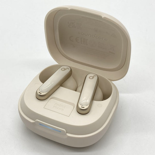 ワイヤレスイヤホン Soundcore P40i White A3955N21 ANKER Soundcore P40i A3955N21 [オフホワイト] 価格比較 - 価格.com