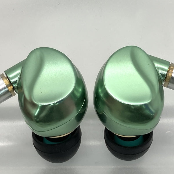 【中古】Volans【秋葉原】