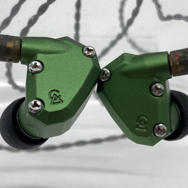 ピーフン ANDOROMEDA CAM-5492 Campfire Audio 【美品】Campfire ANDROMEDA 2020 CAM-5492