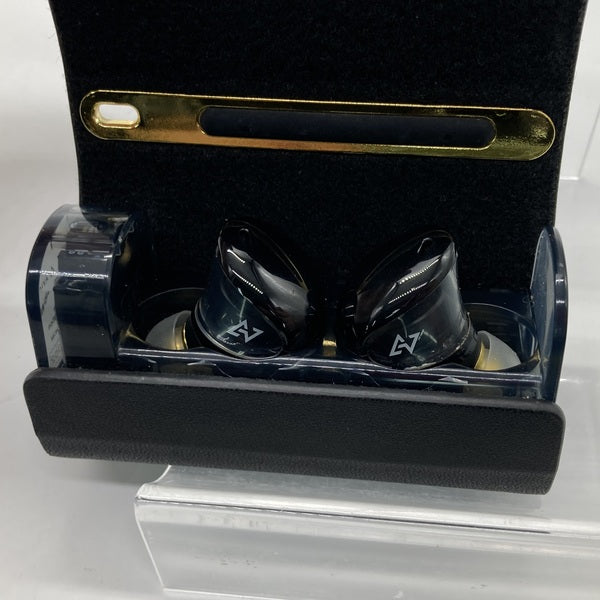 AVIOT 【中古】TE-J1 Black【TE-J1-BK】【秋葉原】 – e☆イヤホン