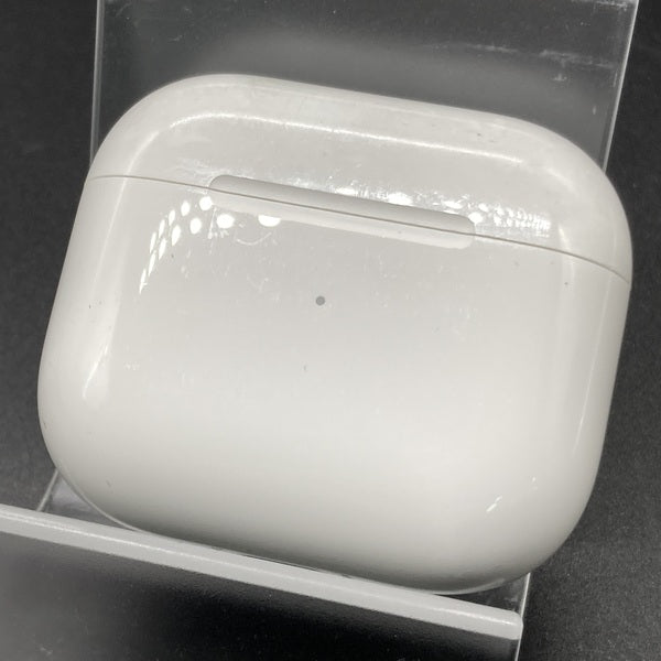 Apple 【中古】AirPods 充電ケース (第3世代)【秋葉原】 – e☆イヤホン