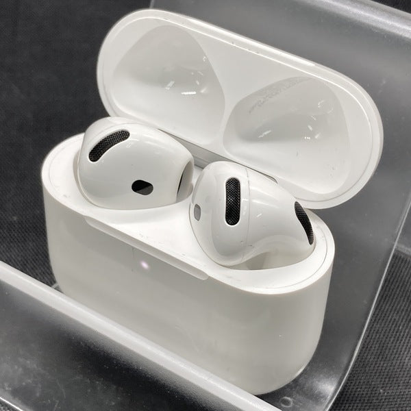 【中古】AirPods 4 MXP93J/A(アクティブノイズキャンセリング搭載)【日本橋】