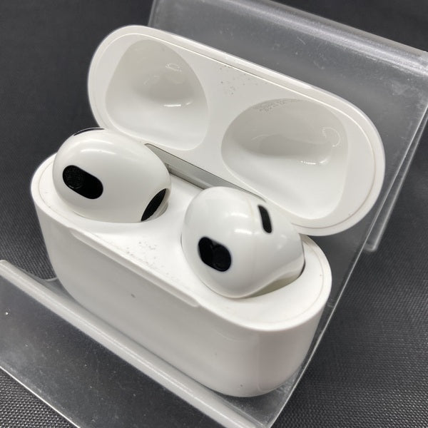 イヤホン AirPods (3rd generation) MME73J/A Apple AirPods 第3世代 MME73J/A 価格比較 - 価格.com