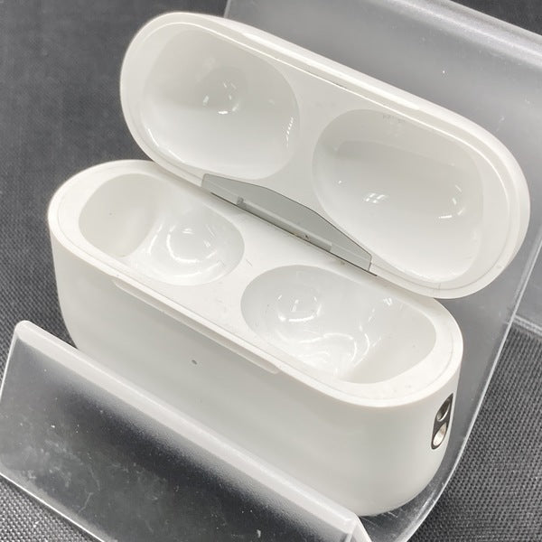 【中古】AirPods Pro (第2世代) 充電ケース (Lightning)【名古屋】