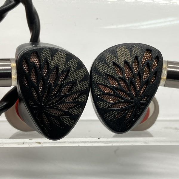 【中古】Yu Xuan Ji (魚玄機) 4.4mm バランスジャック【日本橋】