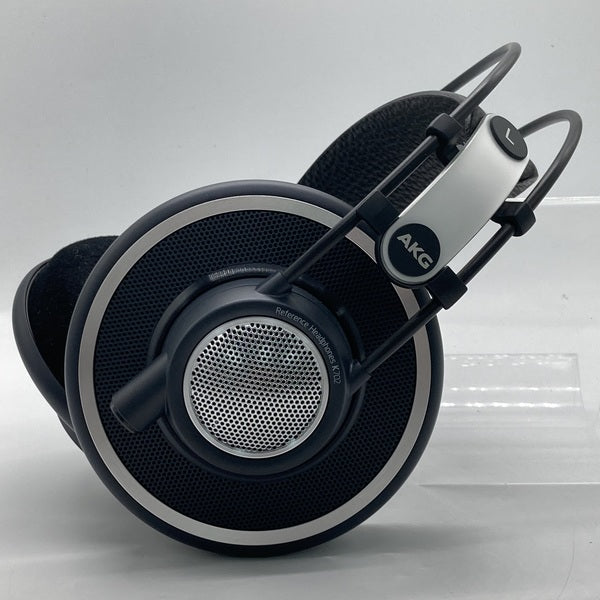 AKG セミオープン型ヘッドホン プロフェッショナルモニター K702国内正規品 AKG セミオープン型ヘッドホン プロフェッショナルモニター K702（中古