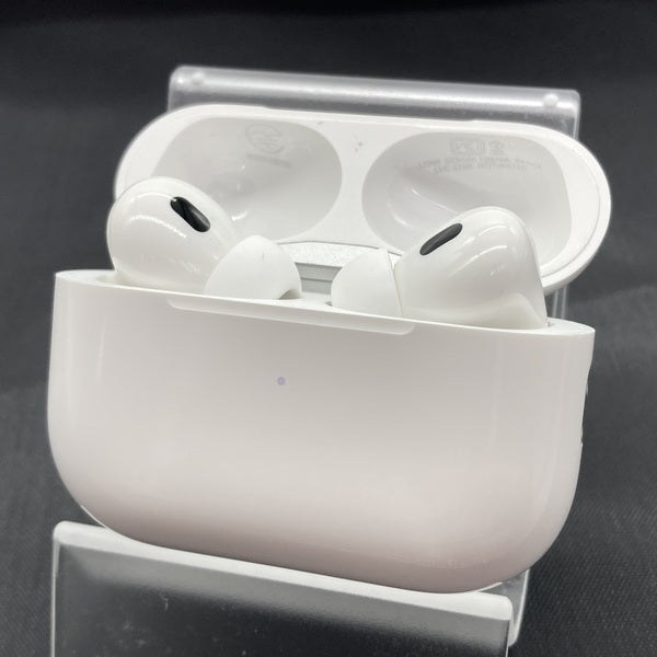 【中古】MagSafe充電ケース(USB-C)付きAirPods Pro(第2世代) MTJV3JA【名古屋】