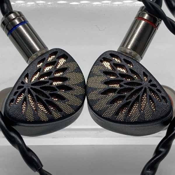 【中古】Yu Xuan Ji (魚玄機) 4.4mm バランスジャック【日本橋】