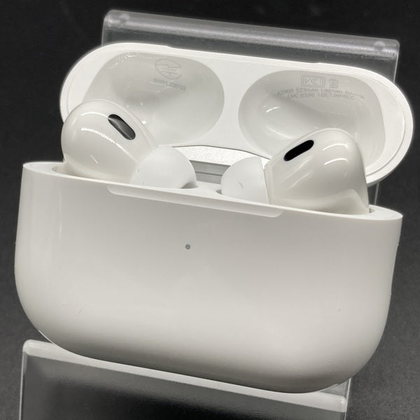 Apple 【中古】MagSafe充電ケース(USB-C)付きAirPods Pro(第2