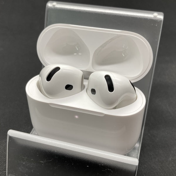 【中古】AirPods 4 MXP93J/A(アクティブノイズキャンセリング搭載)【日本橋】