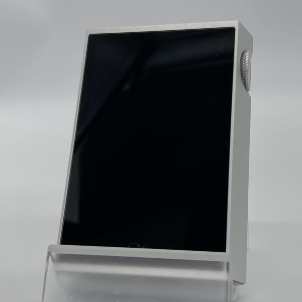 【中古】M1 Plus Silver【日本橋】