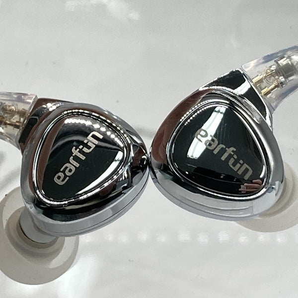 【中古】EarFun EH100【秋葉原】