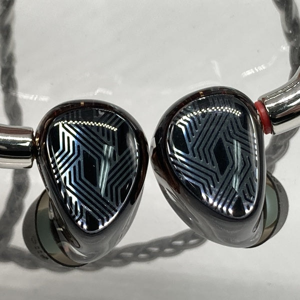 【中古】FA19 【FIO-IEM-FA19-B】【日本橋】