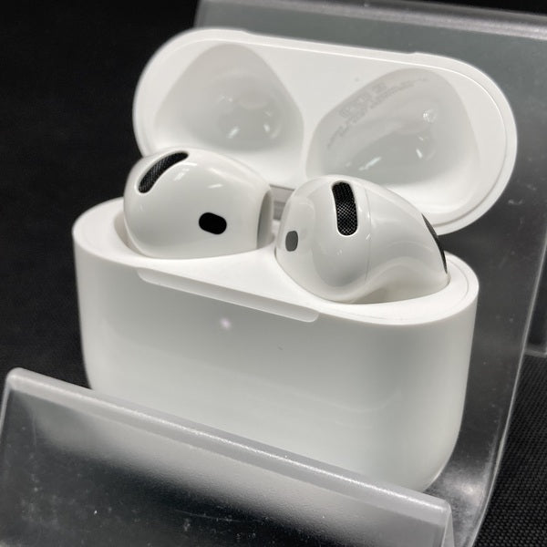 【中古】AirPods 4 MXP93J/A(アクティブノイズキャンセリング搭載)【秋葉原】