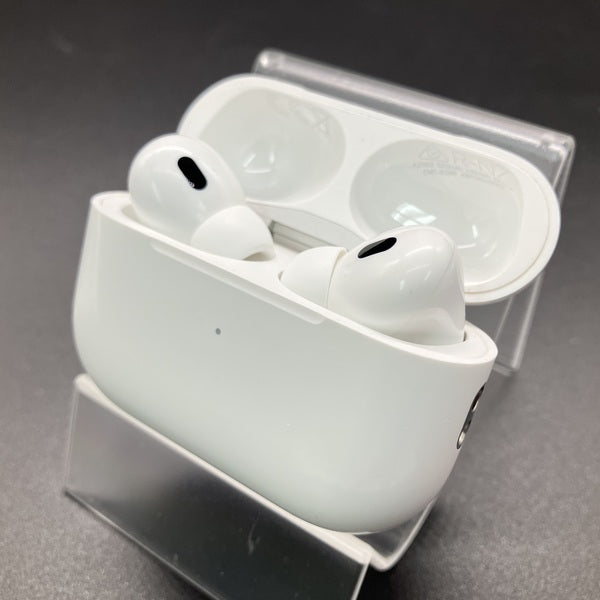 【中古】MagSafe充電ケース(USB-C)付きAirPods Pro(第2世代) MTJV3JA【名古屋】