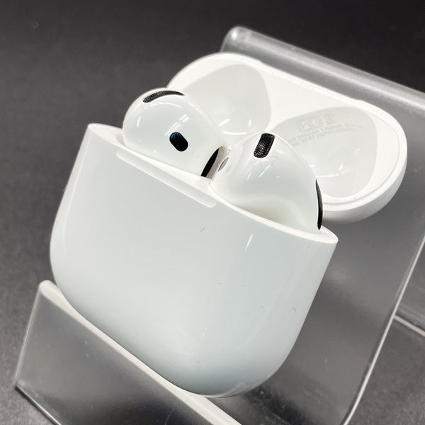 【中古】AirPods 4 MXP93J/A(アクティブノイズキャンセリング搭載)【名古屋】