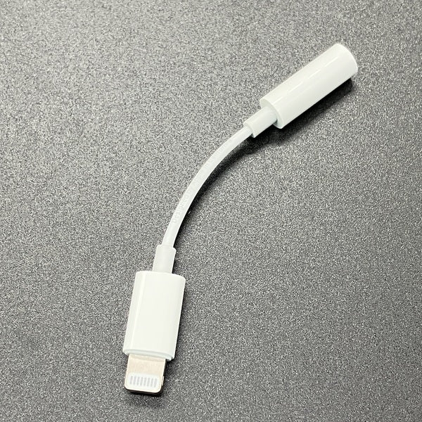 【中古】Lightning - 3.5 mmヘッドフォンジャックアダプタ【日本橋】