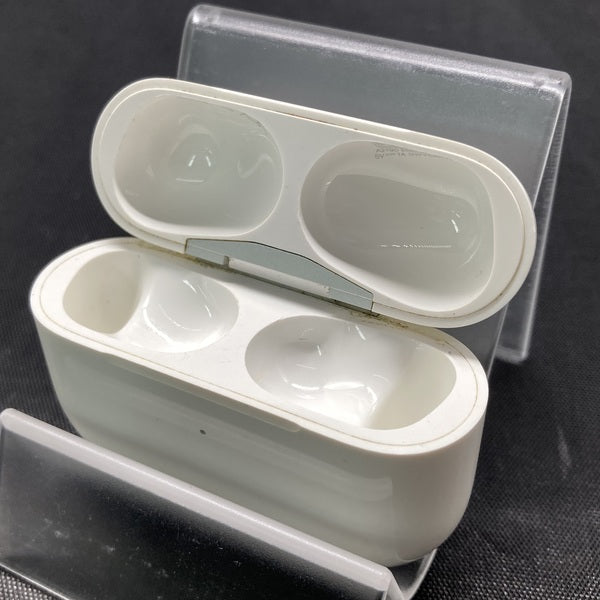 Apple 【中古】AirPods Pro 充電ケース【秋葉原】 – e☆イヤホン