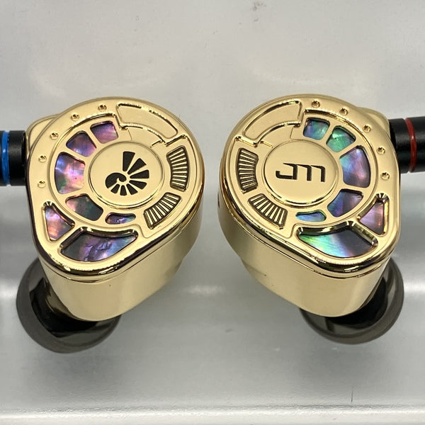 【中古】Nautilus(Universal Fit)【秋葉原】