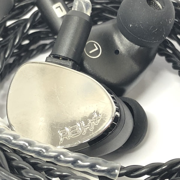 【中古】A3H+ Noir Edition (Universal Fit)【秋葉原】