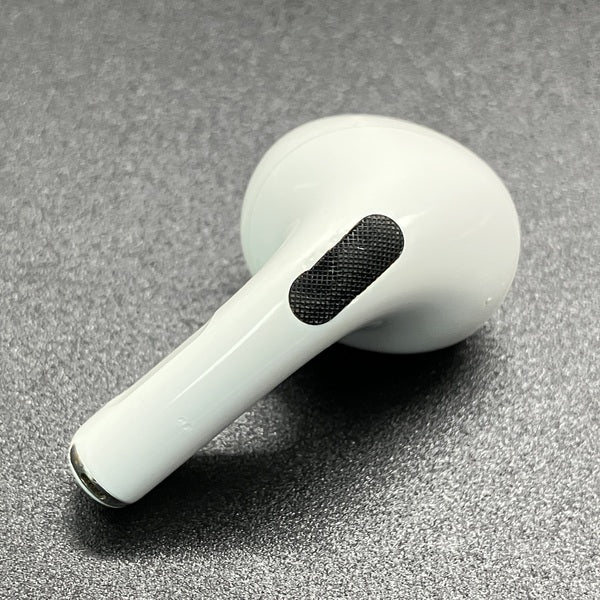 【中古】AirPods Pro (L側)【秋葉原】