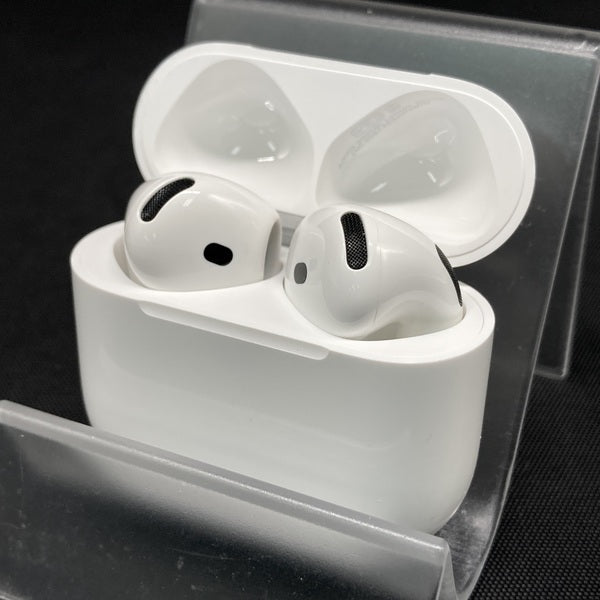 【中古】AirPods 4 MXP93J/A(アクティブノイズキャンセリング搭載)【日本橋】