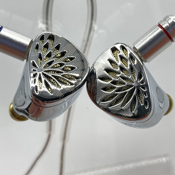 【中古】Yu Xuan Ji (魚玄機) 3.5mm シングルエンド シルバー【日本橋】