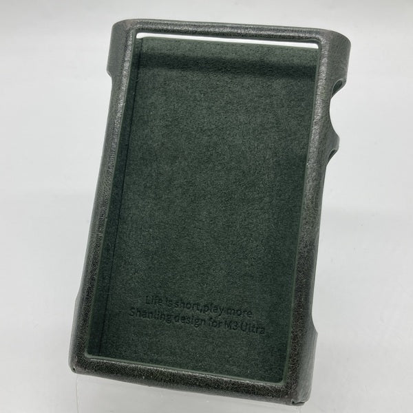 【中古】M3 Ultra 専用レザーケース グリーン【秋葉原】