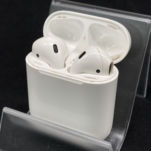 【中古】AirPods with Charging Case MV7N2J/A【名古屋】