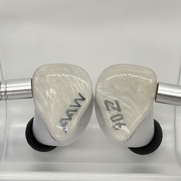 【中古】Z06 Blanc Edition(Universal Fit)【秋葉原】